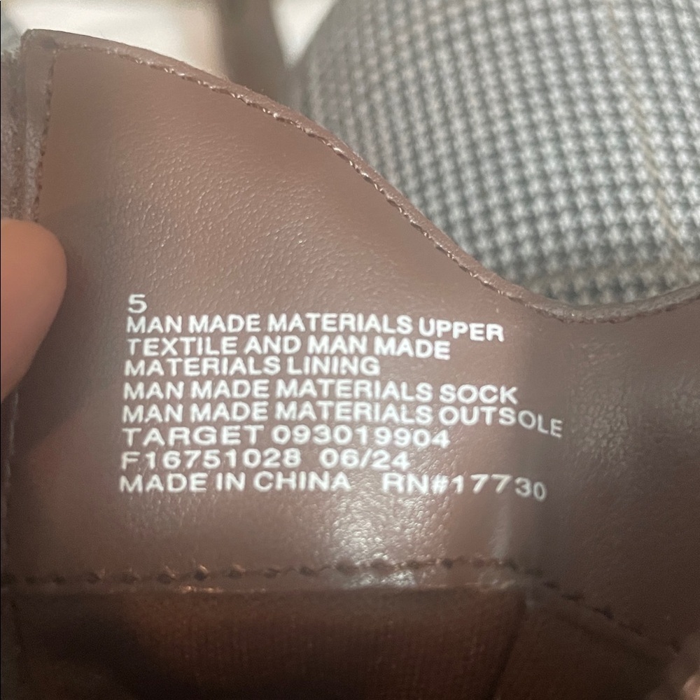 Brown Western Cowboy Boots - Picture 6 of 6